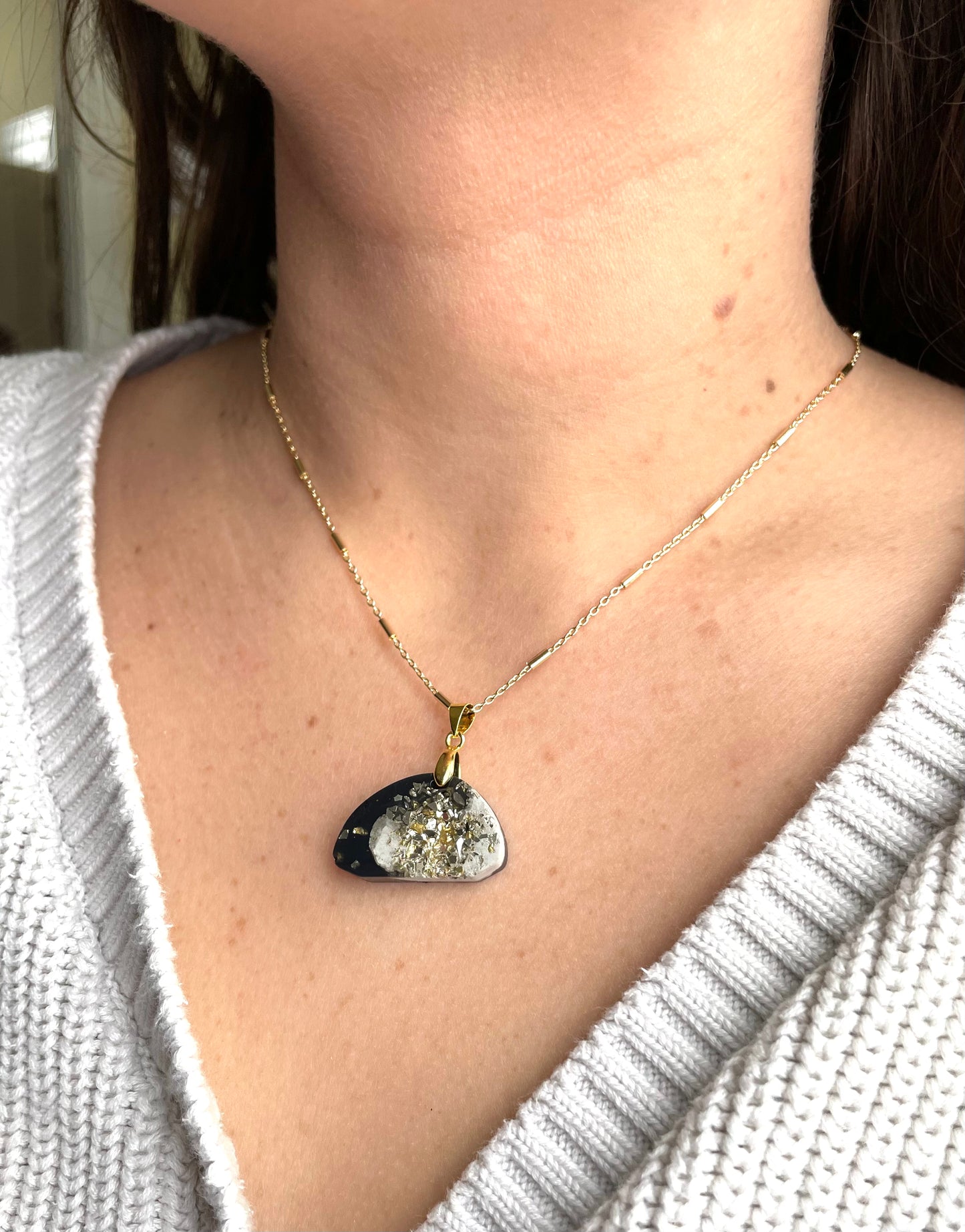 Resin and cement geode style necklace