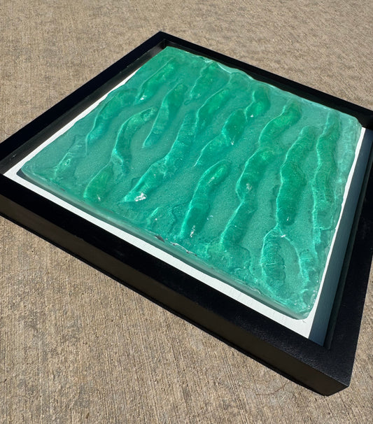 Resin water art