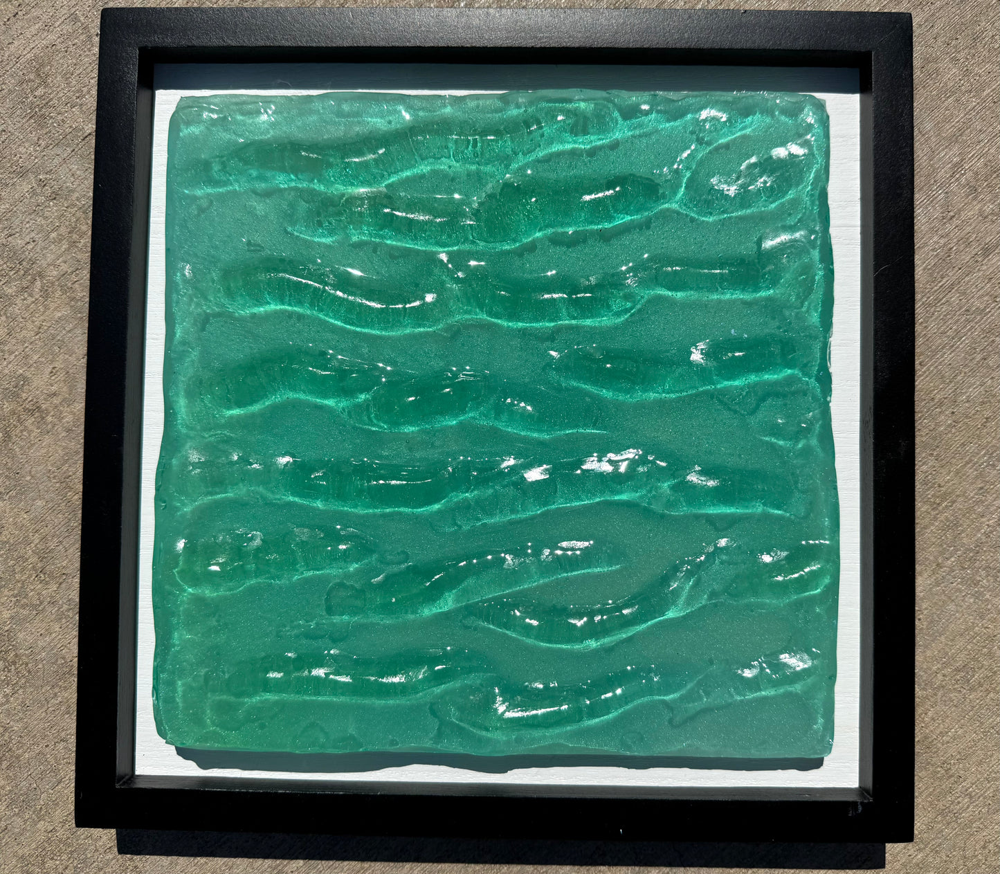Resin water art